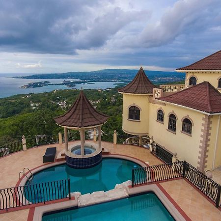 Clarridge View Guesthouse Montego Bay Exteriér fotografie