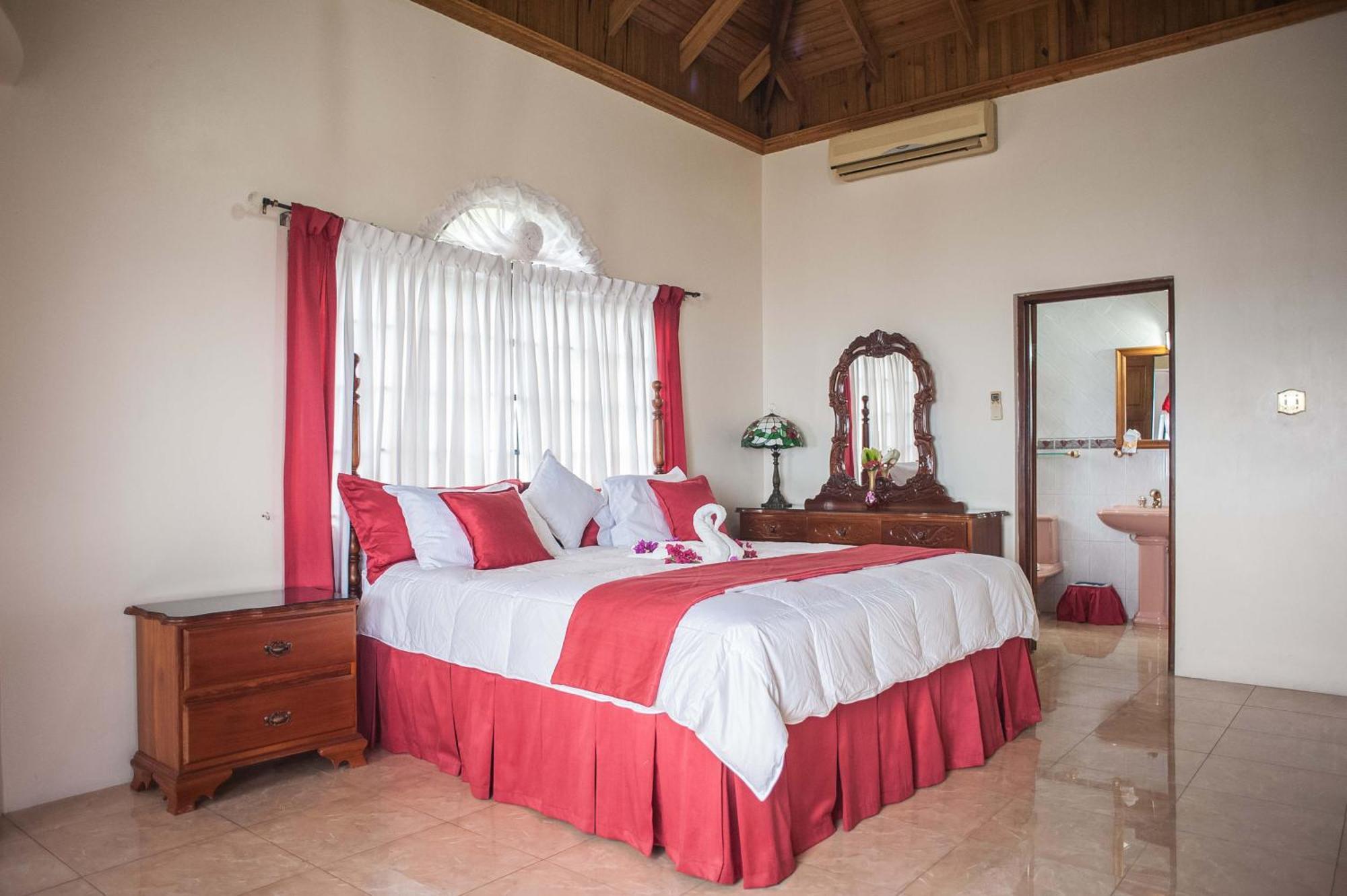 Clarridge View Guesthouse Montego Bay Exteriér fotografie