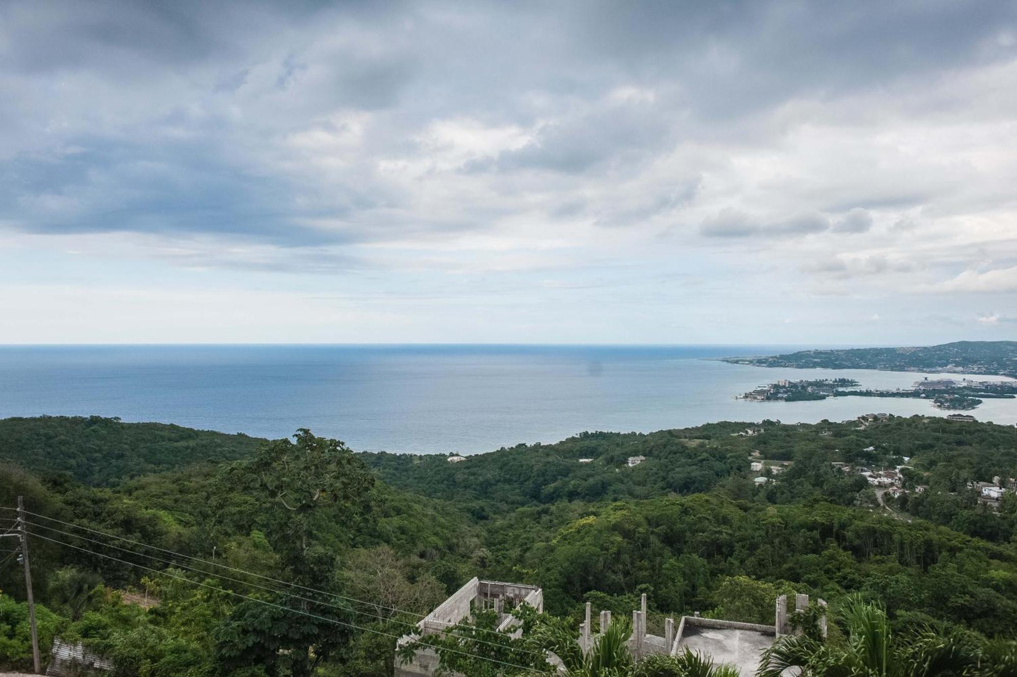 Clarridge View Guesthouse Montego Bay Exteriér fotografie