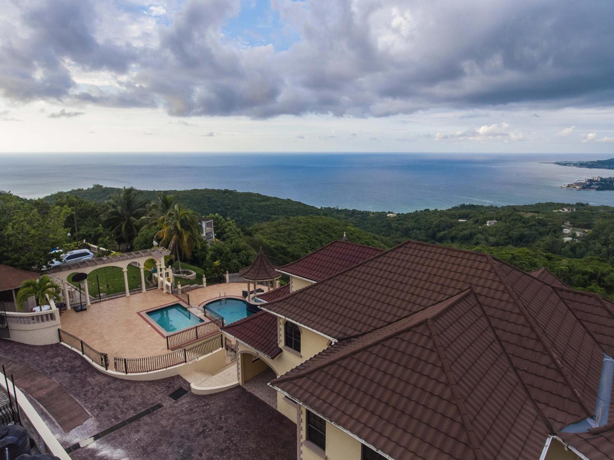 Clarridge View Guesthouse Montego Bay Exteriér fotografie