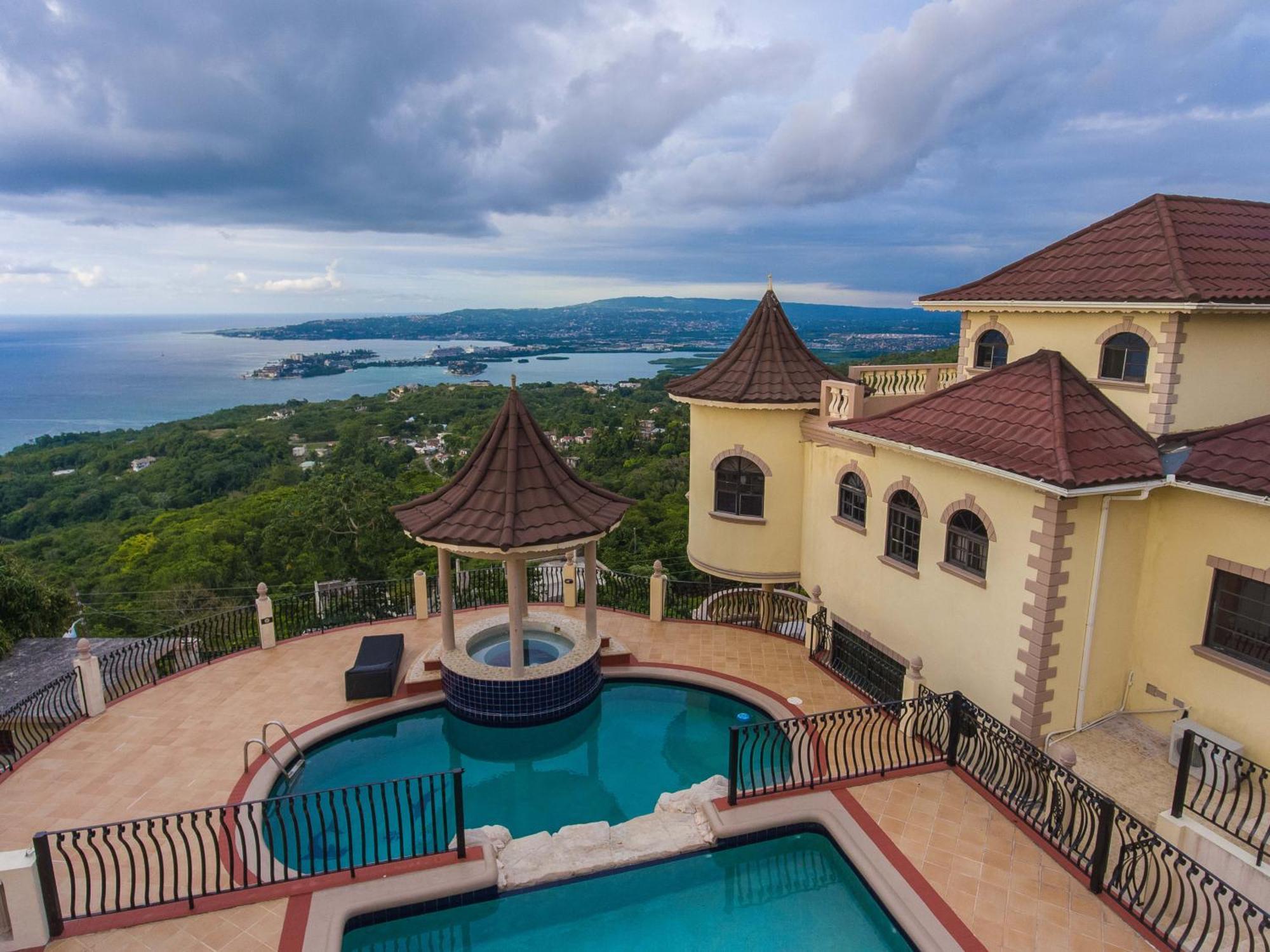 Clarridge View Guesthouse Montego Bay Exteriér fotografie